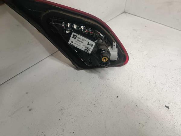 FEU ARRIERE DROIT OPEL - Vue 2